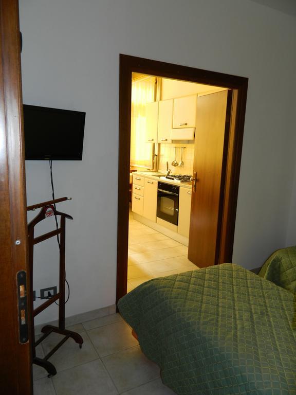 Residence Dei Fiori Bordighera Værelse billede