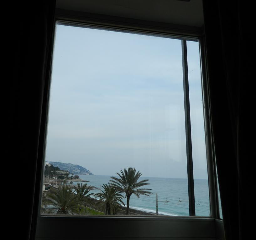 Residence Dei Fiori Bordighera Eksteriør billede
