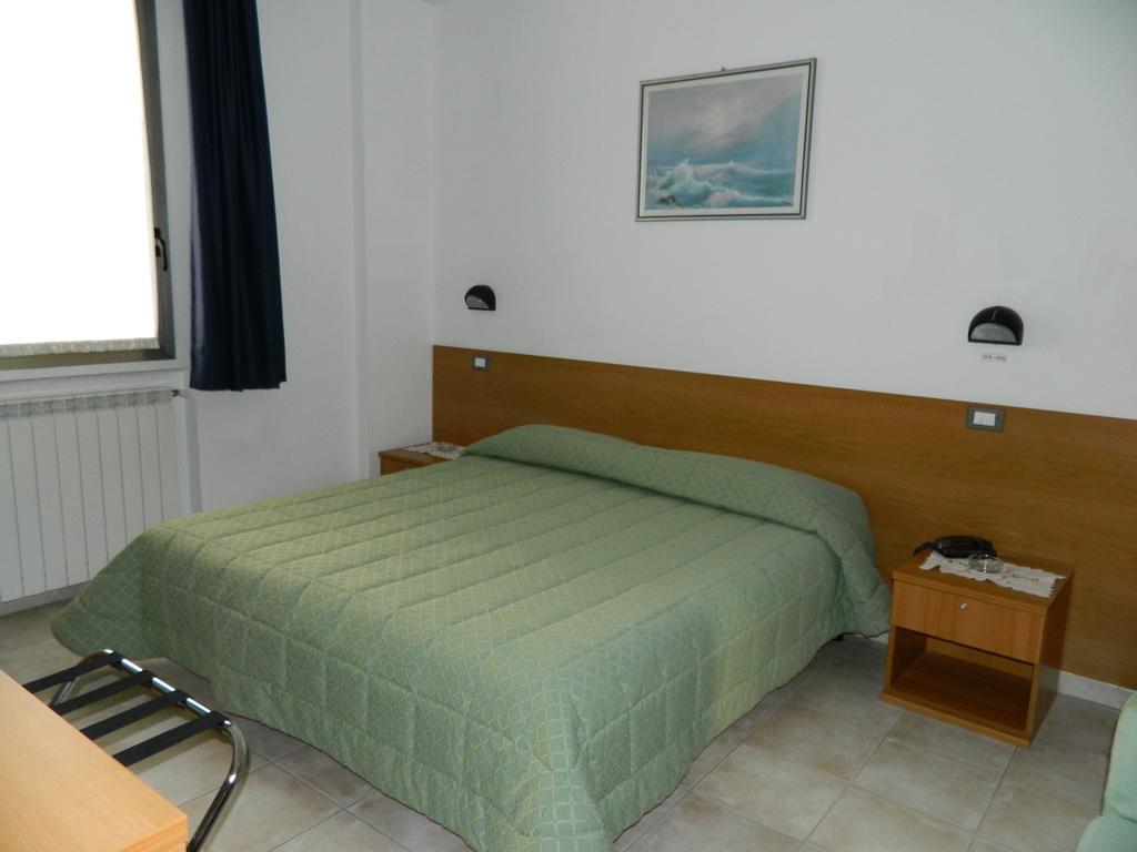 Residence Dei Fiori Bordighera Eksteriør billede